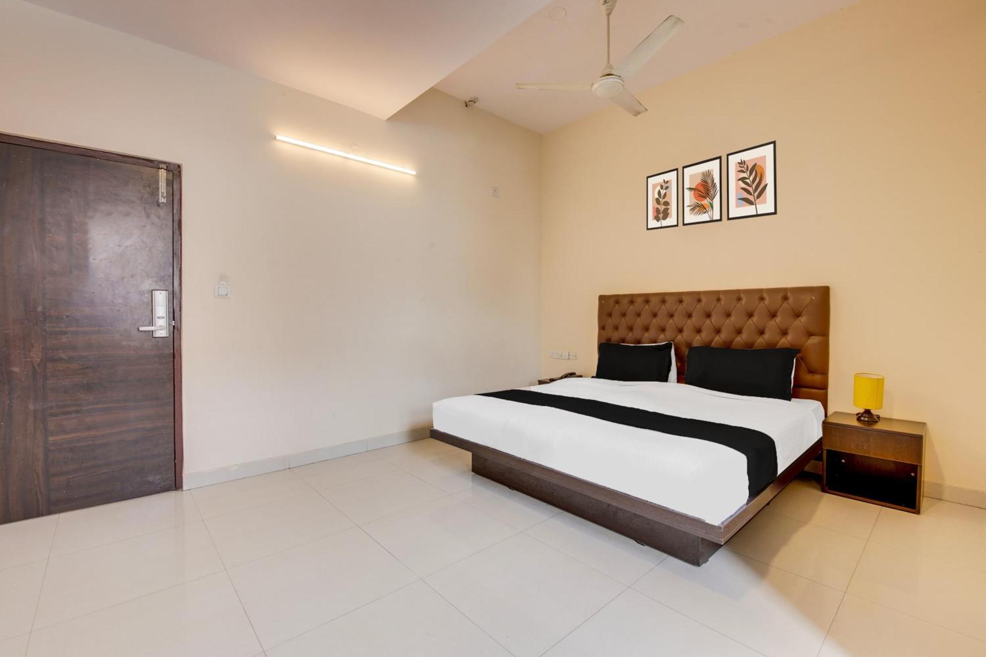 Super Townhouse Hbr Layout Bangalore Extérieur photo