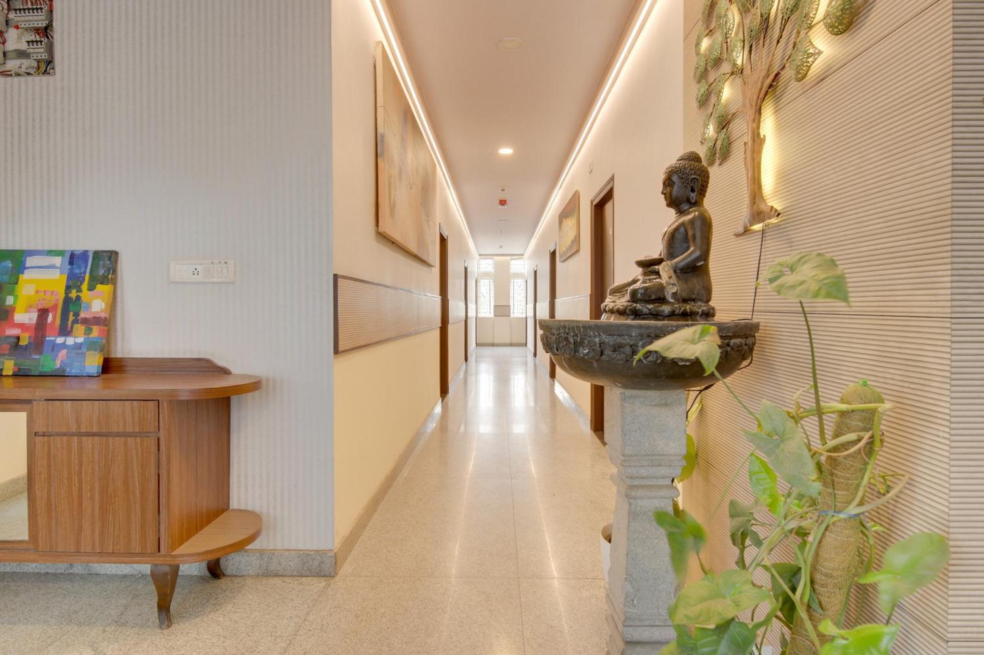 Super Townhouse Hbr Layout Bangalore Extérieur photo