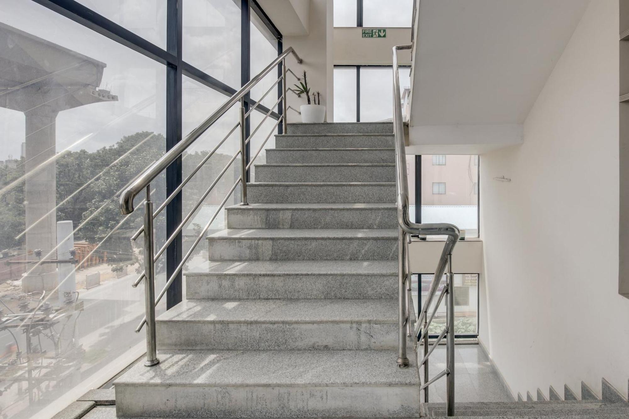 Super Townhouse Hbr Layout Bangalore Extérieur photo
